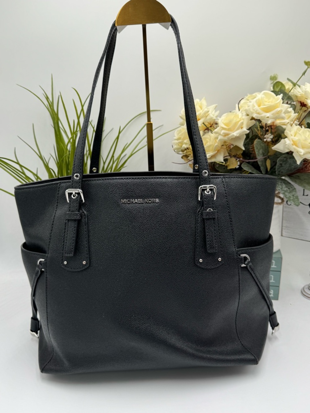 Michael Kors Jet Set Large 3-Way East West Tote Black Saffiano Leather